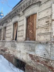 Нежилое здание 106,3 кв.м., земельный участок 547 кв.м., г. Троицк, Челябинская область. Нежилое здание, общей площадью 106,3 кв.м., кадастровый номер 74:35:0400017:22, расположенное по адресу: Челябинская область, г. Троицк, ул. им. М.М. Володарского, д. 24, с земельным участком общей площадью 547…