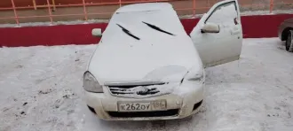 Лада Приора 217220 2011 года, белый, VIN XTA217220В0180303, госномер К262ОУ186
