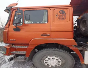 Shacman SX32S8DR384, 2018 Грузовой автомобиль Шакман SX32S8DR384, 2018 г.в., Vin- LZGJRDR43JX043949, гос. № К 987 КЕ 142. Документы на автомобили должником не переданы, отсутствуют ключи, СТС, ПТС дубликат. Ознакомление с имуществом по адресу его места нахождения (территория ООО «Шахта Инская»…