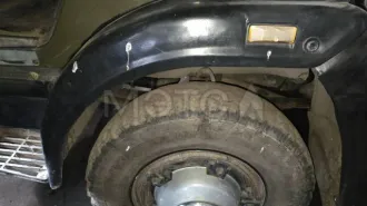 Жилой вагончик, KAMAZ 55111, 1996; Автомашина KAMAZ 55111, 1996 года (документов нет). Реализуемое имущество неоднократно подвергалось ремонту, в следствии чего номерные агрегаты могут отсутствовать или не совпадать с указанными в документах (ПТС, ПСМ, СТС и т.д.), что может повлечь за собой…