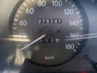 Toyota Corolla 1992 года выпуска, госномер А922АС41. Модель, номер двигателя: 2Е-2540184, номер кузова: ЕЕ1060019874. Мощность 75 л.с., объем 1295 куб.см., цвет светло-серый. Привод передний, КПП автомат. Пробег более 250 тыс. км. Кузов в удовлетворительном состоянии (окрашен самостоятельно)…