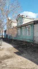 Жилой дом управляющего Вельским удельным округом, 645.3 м², Архангельская область. Вельская межрайонная станция переливания крови, расположенная по адресу: Российская Федерация, Архангельская область, муниципальный округ Вельский, город Вельск, улица Карпеченко, дом 2, кадастровый номер…
