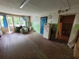 Комната 11,8 кв. м, Новосибирская область, г. Новосибирск, ул. Вертковская, д. 23/1, пом. 30, 2 этаж. Кадастровый номер 54:35:051760:207. Ограничения и обременения: зарегистрированные/проживающие отсутствуют. Наличие перепланировки/переустройства/реконструкции установить невозможно.