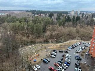 Квартира, состоящая из 1  Одной  комнаты общей площадью 41,2 кв.м., расположенная на 12 этаже 17 этажного дома, по адресу: Московская область, г . Химки, мкр. Сходня, ул. Первомайская, д. 59, кв . 369, кадастровый номер: 50:10:0060202:1969