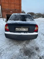 Hyundai Accent 2008, VIN X7MCF41GP8M180953, 2008 г.в., легковой седан, категория B, двигатель G4ECBW 064307, синий. Автомобиль на ходу. Присутствуют вмятины на капоте, вмятина на правой задней двери, царапины на переднем бампере, царапины на заднем бампере. Местонахождение: г. Новосибирск, ул…