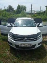 Volkswagen Tiguan, 2016 Легковой автомобиль ФОЛЬКСВАГЕН ТИГУАН, 2016 г.в., VIN: XW8ZZZ5NZHG103849, кузов № XW8ZZZ5NZHG103849, цвет БЕЛЫЙ, мощность двигателя кВт/л.с.: 131.7/179.0 (Горит значок двигателя)
