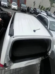 Автомобиль марки Suzuki модель Grand Vitara 2011 г.в. VIN-номер JSAJTD54V00621128; состояние удовлетворительное, авто на ходу, видимых повреждений нет. Есть следы коррозии на левом заднем крыле, сколы и повреждения ЛКП, трещина на лобовом стекле, течь сальников редуктора и задних приводов, течь…