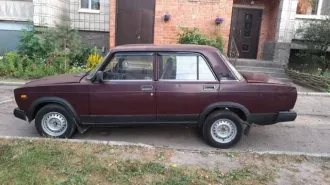 ВАЗ 21070 2006 года выпуска. VIN: X7D21070060057320. Государственный номер: Н274АС11. Автомобиль на ходу. Не исправен датчик топлива, имеется ржавчина. После ДТП. Фактическое состояние транспортного средства определяется при осмотре. Все риски, связанные с неознакомлением с имуществом, несет…