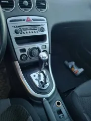 Peugeot 308, 2008 года, 120 лс, 468000 км, АКПП. Легковой автомобиль, марка, модель: PEUGEOT 308, VIN: VF34C5FWF55329565, категория тс – В/М1, 2008 г.в. модель двигателя 10FHAPPSA, кузов: VF34C5FWF55329565, цвет кузова – черный, мощность двигателя, л.с. (кВт) – 120 (88.24) рабочий объем двигателя…