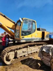 Экскаватор гусеничный Hyundai R300LC-9SH, заводской номер HHKHZ808LE0000183, 2014 год выпуска, госномер 58 УЕ 9248 (63 СВ 9366). Экскаватор гусеничный Hyundai R300LC-9S, заводской номер HHKHZ810LE0001178, 2014 год выпуска, госномер 58 УЕ 9241 (63 СВ 9362). Трактор ДТ-75 ДЕРС2 с буровой установкой…