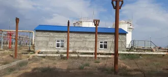 Слива-наливная ж/д эстакада на 14 вагонов-цистерн, операторная ж/д слива-наливной ж/д эстакады, насосная слива-наливной ж/д эстакады, резервуарный парк, состоящий из 2 резервуаров для хранения товарной нефти объемом 1000 м.куб. каждый, 2 резервуаров для хранения товарной нефти объемом 700 м.куб…