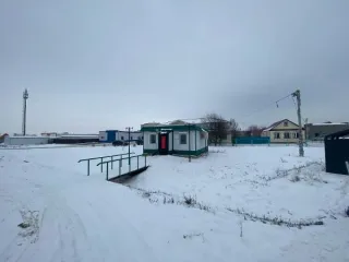 Земельный участок; площадь 400,00 кв.м; расп. по адресу: РТ, Апастовский район, пгт Апастово, ул.Х. Такташ, д.52Д; кад.№ 16:08:020107:193; здание, нежилое - магазин; площадь 37,20 кв.м; расп. по адресу: РТ, Апастовский район, пгт Апастово, ул. Х. Такташ, д.52Д; кад.№ 16:08:020107:230. (1287 (2)…