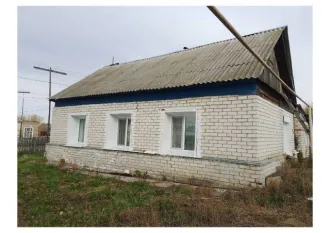 Доля дома, 63.5 кв.м, г. Сенгилей, Ульяновская обл. 1/3 доля дома в Ульяновской обл. еще 1/3 доля дома в Ульяновской обл. еще 1/3 доли в жилом здании с КН 73:14:030108:715 пл. 63.5 кв.м. по адресу Ульяновская область, Сенгилеевский район, г. Сенгилей, ул. 70 лет Октября, д. 21