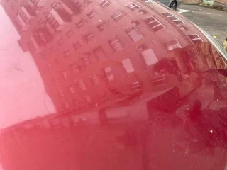 Renault Sandero Stepway 2011 года, красный цвет. Пробег 115035 км, АКПП. Мощность 103 л.с. (76 кВт), бензиновый двигатель 1.6 л (1598 куб. см), модель двигателя К4МС697, номер D011009. Экологический класс 4. VIN: X7LBSRBYNBH456858, ПТС 77НК 672270. Разрешенная максимальная масса 1615 кг, масса без…