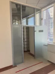 Нежилое помещение №1, назначение: нежилое, пл. 1480,1 кв.м., кад. №34:34:040007:1651, этаж №: подвал на отм. -4,950, 1,
Право общей долевой собственности, в размере 28337/914100 долей на земельный участок, категория земель: земли населенных пунктов - для эксплуатации административного комплекса…