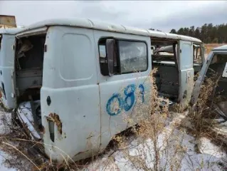 Автомобиль УАЗ-374195, VIN XTT374195J1201600, шасси 374100H0418796, 2017 г.в., гос. номер А 725 ВН 763. Находится в Еврейской автономной области, п. Волочаевка 1. Автомобиль самосвал КАМАЗ-6520-43, VIN XTC652004H1371227, 2017 г.в., гос. номер А 739 АХ 763. Находится в Приморском крае, г…