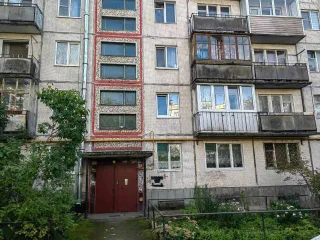Квартира в Ленинградской обл., 48 кв.м, 2 комн. Жилое помещение (квартира), 48 м2, по адресу: Ленинградская обл., Гатчинский р-н, пгт Вырица, ш Сиверское, 31А, кв. 37