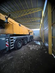 Liebherr LTM 1100-42, 2012 Кран на спецшасси Liebherr LTM 1100-42, 2012 года еще Кран на спецшасси Liebherr LTM 1100-42, год выпуска – 2012, идентификационный номер (VIN) WD9484700CEL05165, модель, № двигателя – D846A72010029322, цвет кузова – желтый, мощность двигателя л.с. (кВт) – 476 (350), тип…