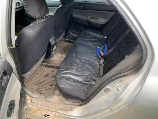 Мицубиси лансер 1,6 2003 года, VIN JMBSRCS3A4U002962.