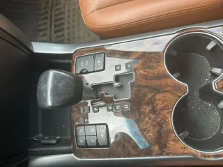 KIA Borrego 2019, автомобиль марки KIA модель HM (HM, BORREGO, MOHAVE) 2019 г.в., VIN-номер XWEKN814DJ00051882, является предметом залога ПАО "Совкомбанк". Информация о торгах и сведения об имуществе могут быть также предоставлены по запросу на электронную почту au_ponomareva_ea@mail.ru, тел…
