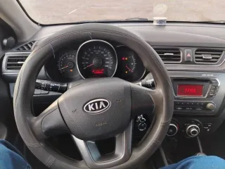Kia Rio, 2012 года, 123 лс, 248845 км, АКПП. Легковой автомобиль, марка: KIA, модель: RIO, год изготовления: 2012, VIN: Z94CB41BBDR089998, г/н: Т268ХС38