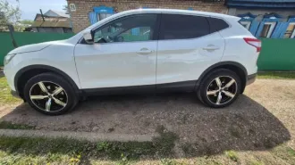 Nissan Qashqai 2014 года, 144 лс, 196767 км, АКПП. Автомобиль легковой, марка: NISSAN QASHQAI VIN: SJNFBAJ11U1091599, гос. рег. номер: Р234СМ102, год изготовления: 2014