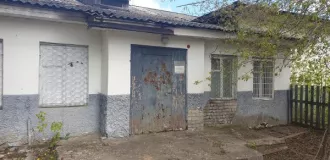Земельный участок общей площадью 1062 кв.м. с кадастровым номером: 43:07:020115:244  с расположенным на нем объектом федерального имущества – здание поселкового отделения милиции общей площадью 261,8 кв.м. с кадастровым номером: 43:07:020115:397, по адресу: Кировская область, Вятскополянский район…