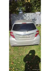 Toyota Vitz 2015 года выпуска, VIN отсутствует, номер кузова KSP130-2157136, госномер С496РК70.