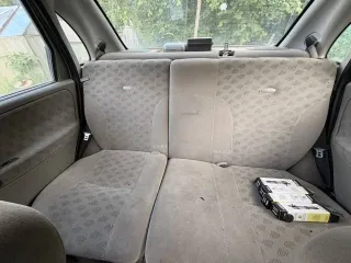 Lada Kalina 2008 года, 89 лс, 300000 км, VIN: XTA11184080166936, госномер: Р426АВ40, мощность 65,0 кВт / 89,0 л.с., цвет кузова: Светло-зеленый, СТС: 99 26 094363. Имущество НЕ НА ХОДУ.