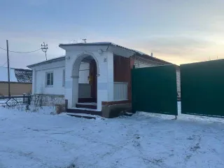 Дом 71,3 кв.м и участок 1564 кв.м, Челябинская область, Троицкий р-н, с. Клястицкое дом 71,3 кв.м и земельный участок 1564 кв.м в Челябинской обл. еще дом 71,3 кв.м и земельный участок 1564 кв.м в Челябинской обл. еще земельный участок с кадастровым номером: 74:20:1606001:12, площадью: 1 564 кв.м…