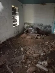 Нежилое помещение 44.5 кв. м с земельным участком 1205 кв. м, Курганская область. Назначение: нежилое; площадь: 44,5 кв. м; этажность: 1. Одновременно с земельным участком площадью 1205 кв. м, кадастровый номер: 45:02:011101:221, из земель населенных пунктов, вид разрешенного использования: для…