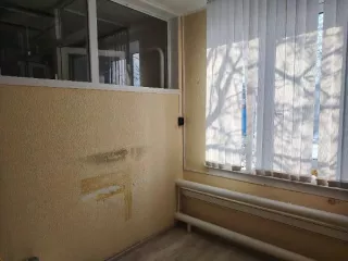 Здание общей площадью 172,2 кв.м с кадастровым номером 86:05:0000000:1569 и земельный участок с кадастровым номером 86:05:0310101:1, расположенные по адресу: Ханты-Мансийский автономный округ – Югра, Березовский муниципальный район, пгт. Березово, ул. Быстрицкого, д.42. Ограничение использования…