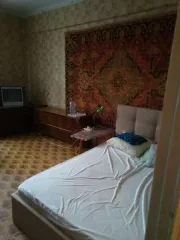 1/4 доля в помещении 57.4 кв.м, Челябинская обл, назначение: жилое, этаж: 3, адрес: 456080, Челябинская обл, г Трехгорный, ул Володина, д 12, кв 14, кадастровый номер: 74:42:0105003:275. Обращаю внимание, что квартира расположена в закрытом городе, доступ только по пропускам, приобретение имущества…