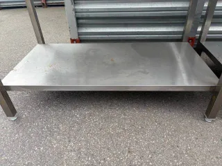 Стол пристенный Kayman СП-222/1007. Бывшее в употреблении имущество, могут иметься скрытые недостатки.