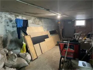 Нежилые помещения (кладовые) по адресу: Санкт-Петербург, Московское ш., д. 26, корп. 2, стр. 1: №32-Н, кад. №78:14:0007685:5569, площадь 12,2 кв.м.; №33-Н, кад. №78:14:0007685:5570, площадь 7,5 кв.м.; №34-Н, кад. №78:14:0007685:5571, площадь 5,3 кв.м.; №35-Н, кад. №78:14:0007685:5572, площадь 5…