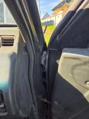 Mitsubishi Pajero 1992 года, 110 лс, пробег 289539 км, полный привод. VIN: JMB0RV230MJ000646, цвет кузова темно-серый, бензиновый двигатель 2.5 л (2454 куб.см). ПТС 74 КХ 528993 от 07.08.2007, госномер М404УО22.