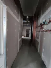 3-комн. квартира 94,8 кв.м Новосибирск: Жилое помещение, 3-х комн. квартира №126, площадью 94,8 кв.м, кад.№54:35:032950:187, адрес: г. Новосибирск, ул. Кавалерийская, д.3/1. Доп. информация предоставляется в срок приема заявок, в рабочие дни с 11.00 до 17.00, т.89855049399 или эл.почта…