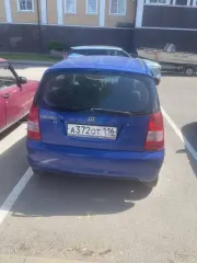 Kia Picanto 2006 года, 61 лс, легковой автомобиль, марка: KIA PICANTO, год изготовления: 2006 г.в., цвет: синий, VIN: KNEBA24426T326338, разрешенная максимальная масса: 1350 кг, масса без нагрузки: 960 кг.