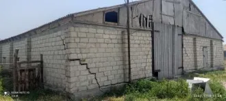 Нежилое здание - птицефабрика, лит. А, общей площадью 1242,3 кв.м, кадастровый номер 06:01:0900001:1635; Нежилое здание - птичник, лит. Г1, общей площадью 1224,6 кв.м, кадастровый номер 06:01:0900001:1889; Земельный участок. Категория земель: Земли населённых пунктов, виды разрешенного…