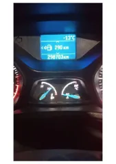 Ford Focus 2011 года, 104 л.с., пробег 300 000 км, автоматическая коробка передач. VIN: X9FKXXEEBKBT10138. Государственный номер Р800УЕ193.