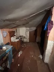 Земельный участок кадастровый номер: 58:21:0040101:18 площадь: 1900 кв.м и 
Жилое здание, кадастровый номер: 58:21:0040101:72, площадь: 32.7 кв.м. Вид права, доля в праве: собственность. 
Расположенные по адресу: Пензенская область, р-н. Нижеломовский, д. Федоровка, ул. Федоровка, д…