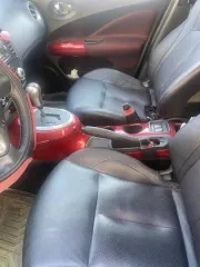Nissan Juke 2012 года, 190 лс, 250000 км, полный привод, АКПП. Легковой автомобиль, марка: Nissan, модель: Juke, год изготовления: 2012, цвет: Красный, VIN: SJNFANF15U6266492, ПТС: 25УМ688804, г/н: M185OB65, модель двигателя: MR16134903А, мощность двигателя, л. с. (кВт): 190 (140).