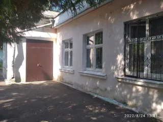 Социально-реабилитационный центр 2106.3 м² Московская область, Серпуховский район, д. Пущино. Общая площадь: 2106.3 м². Кадастровые номера: 50:32:0020107:1139, 50:32:0020107:1140, 50:32:0020107:1165, 50:32:0020107:1163, 50:32:0020107:1164, 50:32:0020107:2042. Имеются ограничения и обременения.