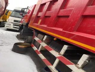 Автомобиль-самосвал Hongyan CQ3406HV39, VIN LZFF31T68MD037381, 2021 года выпуска, гос. рег. знак Р701МН142. Отсутствуют ключи.