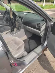 Mazda 6 2004 года, VIN JMZGG12F551248199, госномер Р990РМ177. Мощность 141 л.с. (104 кВт), объем двигателя 1999 куб. см. Масса без нагрузки 1260 кг, разрешенная максимальная масса 1830 кг. Модель двигателя LF 365249, номер кузова 1248199. Цвет кузова темно-серый, тип двигателя бензиновый…