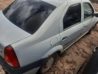 Рено Логан SR 2005 года, госномер У122АТ44, VIN X7LLSRAGH5H008738; Лада 111730 2011 года, госномер О750РС44, VIN XTA111730B0109227. Цвет серый, многочисленные трещины на переднем бампере с правой стороны, глубокая коррозия металла в области колесных арок, отсутствует аудио система, б/у, в наличии…