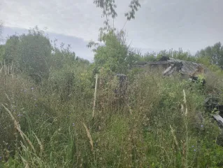 ¼ общей долевой собственности на жилое здание 35,1 кв.м. и земельный участок 1500 кв.м., Ульяновская обл., Мелекесский р-н ¼ общей долевой собственности на жилое здание, площадью 35,1 кв.м., кадастровый номер: 73:08:010401:577. Местонахождение (адрес): Ульяновская обл., Мелекесский р-н., с. Лесная…