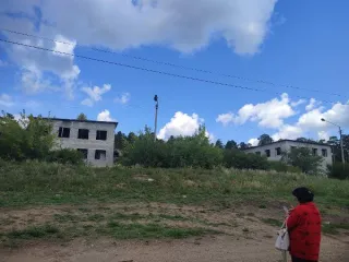 Нежилое здание 1989.2 кв.м и участок 16155 кв.м, Республика Бурятия, г. Улан-Удэ, ул. Рабочая, д. 1а. Кадастровый номер здания: 03:24:000000:13525, земельного участка: 03:24:010604:34.