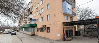 Нежилое помещение площадью 640,8 кв.м, этаж подвал, кадастровый номер 61:55:0020711:251. Ростовская область, г. Новочеркасск, ул. Ровная, 1.