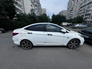 Автомобиль Hyundai Solaris. VIN Z94CT41DBDR318680, состояние удовлетворительное, имеются следы эксплуатации, вмятины и сколы на кузове и элементах, транспортное средство после длительного простоя, запуск двигателя не удался, транспортировка эвакуатором. Пробег со слов должника более 300 000…